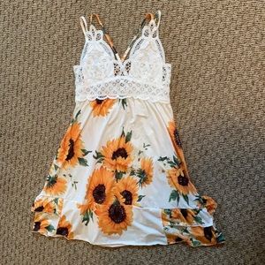 Casual sunflower dress